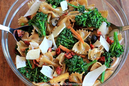 Summer Salad Recipe – Pasta Salad with Broccoli, Carrots, and Sun Dried Tomatoes