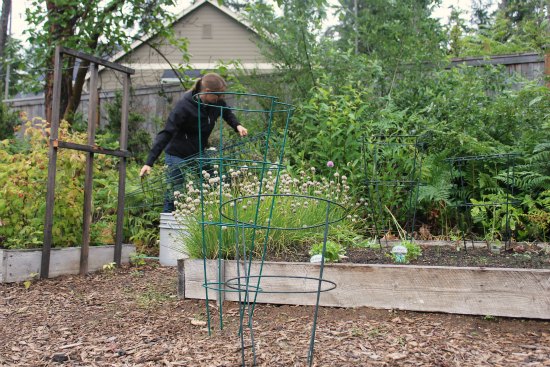 Shocking News – Girly Girl Pulls Weeds in Her Own Garden