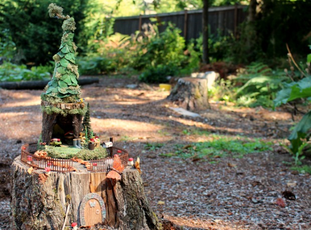 DIY Backyard Fairy Gardens
